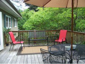 22 East Shore Drive - Photo 2