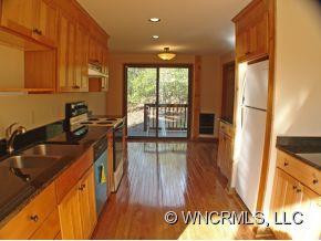 215 Tsisqua Cir - Photo 5