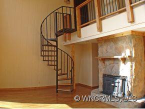 215 Tsisqua Cir - Photo 8