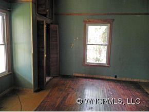 191 Wilson Drive - Photo 3