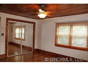 230 East Street - Photo 12