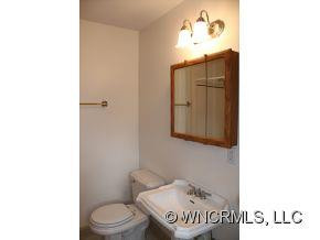 230 East Street - Photo 15