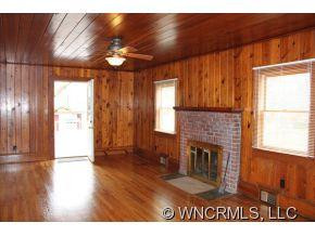 230 East Street - Photo 4