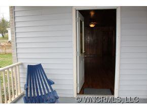 230 East Street - Photo 7