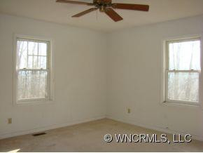 406 Lamp Post Drive - Photo 5