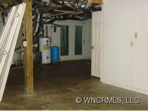 406 Lamp Post Drive - Photo 10