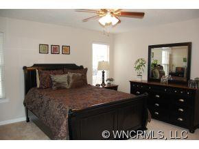 4703 Breakers Lane - Photo 11