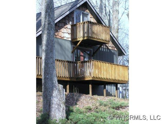 80 Crestmont Drive