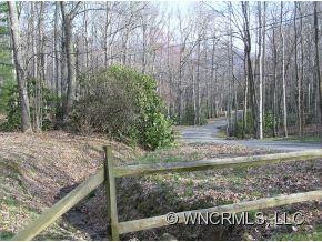 80 Crestmont Drive - Photo 2