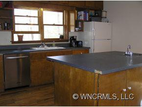 80 Crestmont Drive - Photo 8