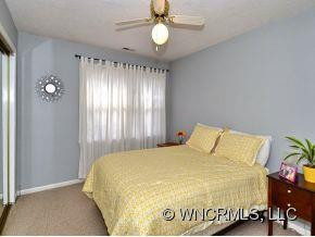 1808 HOWARD GAP ROAD - Photo 6