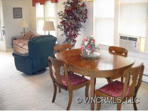 989 BAILEY STREET - Photo 8