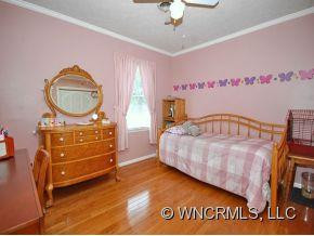 216 Raintree Drive - Photo 11