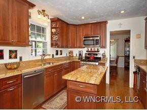 216 Raintree Drive - Photo 6