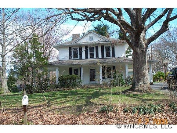 703 Marietta St