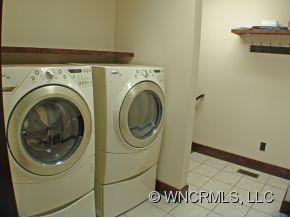 180 Tlugvi Court - Photo 11
