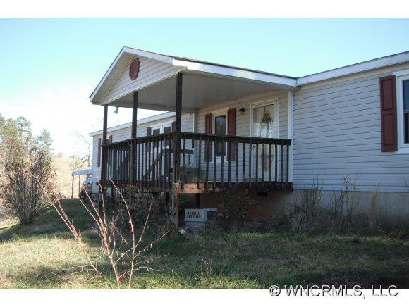 22 Twin Springs Lane