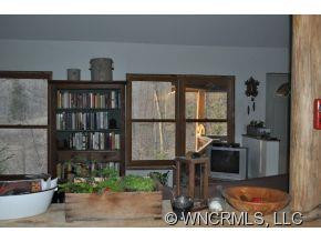 584 Peters Cove Road - Photo 18