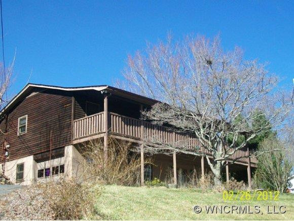 630 BUCKEYE COVE ROAD