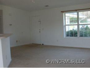 4 IVY GARDEN DRIVE - Photo 4