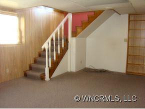 370 Bradley Street - Photo 8