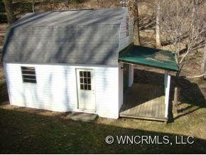 370 Bradley Street - Photo 9