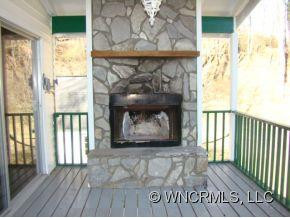 370 Bradley Street - Photo 10