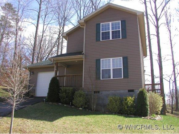 26 Oakcrest Place