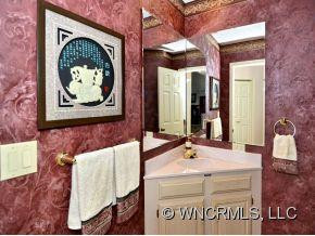 10 HILLCREST - Photo 10