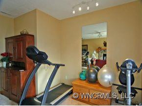 276 HONEYSUCKLE LANE - Photo 20