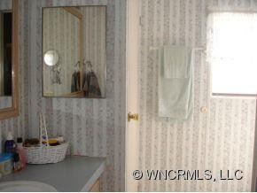 81 Windy Hill Dr. - Photo 13
