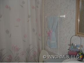 81 Windy Hill Dr. - Photo 18