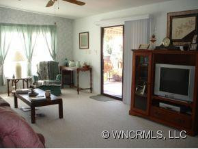 81 Windy Hill Dr. - Photo 8