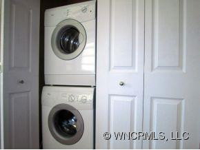 831 Shumont Road - Photo 13