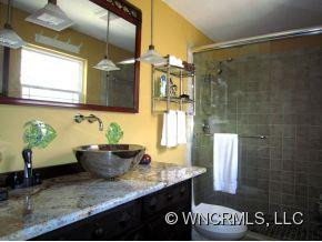 831 Shumont Road - Photo 16