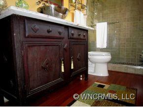 831 Shumont Road - Photo 18