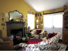 831 Shumont Road - Photo 3