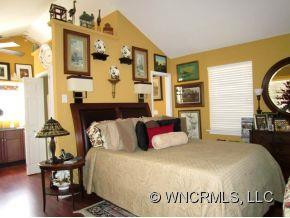 831 Shumont Road - Photo 6