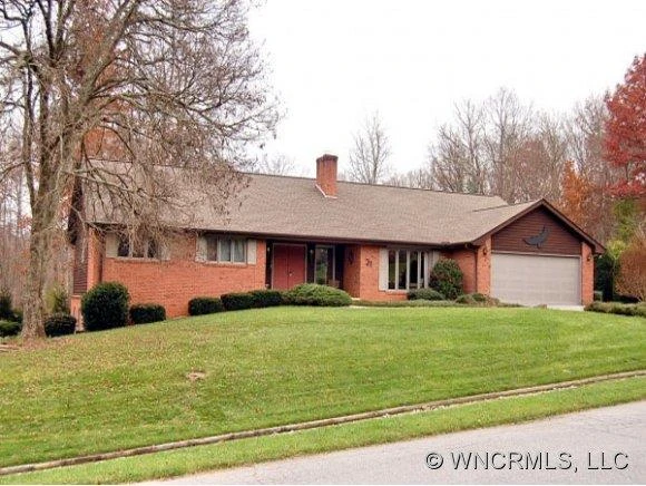 31 FOX VALLEY COURT