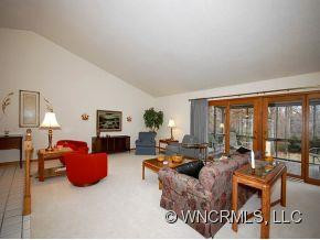 31 FOX VALLEY COURT - Photo 4
