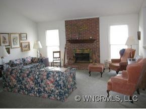 7 Bear Knoll Drive - Photo 2