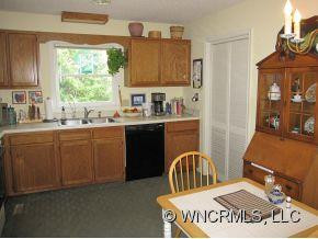 7 Bear Knoll Drive - Photo 5