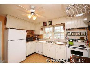 38 Duke St. - Photo 5