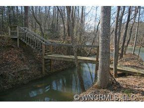 305 Redbird Drive (ON THE RIVER) - Photo 16