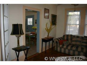 54 Holland Street - Photo 12