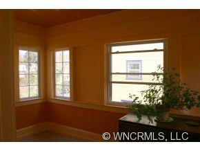 54 Holland Street - Photo 14