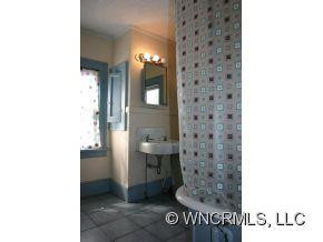 54 Holland Street - Photo 17