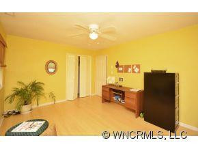 64 LONGS CHAPEL ROAD - Photo 15