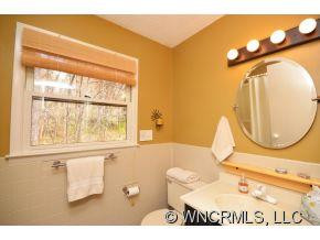 64 LONGS CHAPEL ROAD - Photo 19