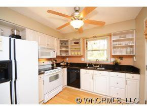 64 LONGS CHAPEL ROAD - Photo 10